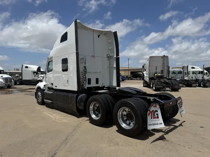 2022 Peterbilt 579406568b8d00440b62a042397cfb12e3b