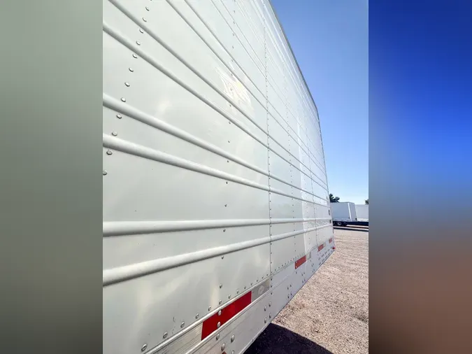 2023 UTILITY VS2RA40696a2be7c51f2ea4adc598d4bdbc91