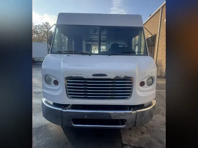 2018 FRTLR CUSTOM CHASSIS CORP MT45