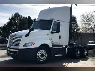 2021 INT LT625 6x4