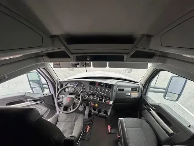 2022 Kenworth T680406d412fa8478d4d62905a5cbfe943f0