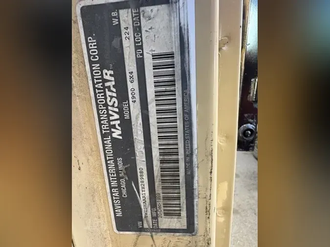 2000 INTERNATIONAL 4900