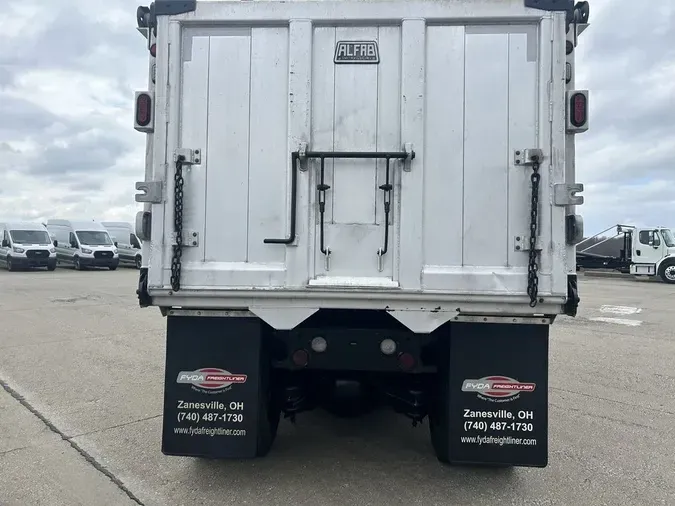 2016 Freightliner 114SD