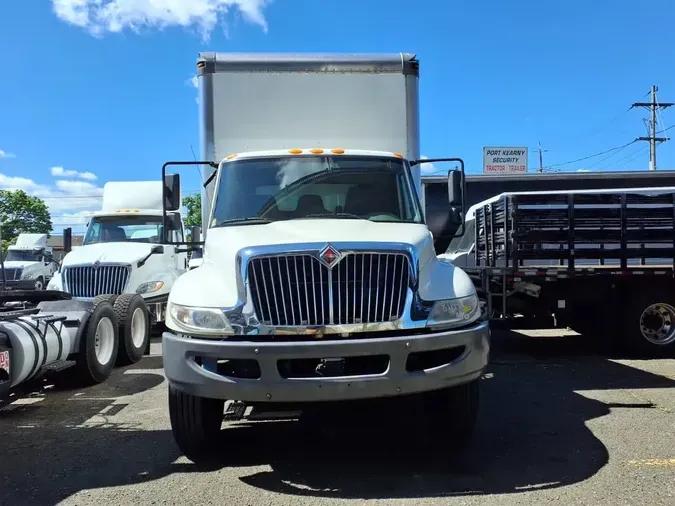2019 NAVISTAR INTERNATIONAL 4300