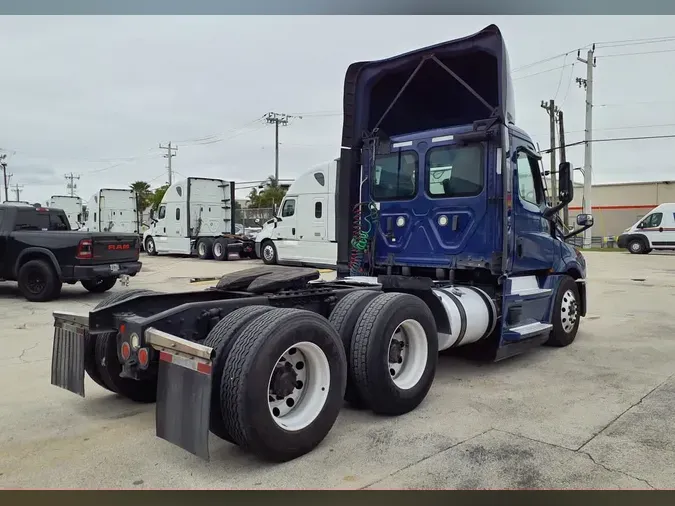 2020 FREIGHTLINER/MERCEDES NEW CASCADIA PX126644071a5253bbdb89b0c564983c6470d23