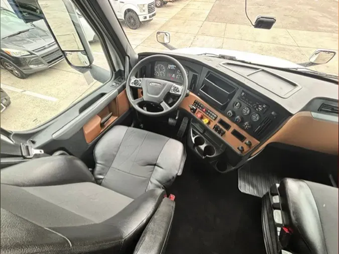 2022 Freightliner PT126SLP