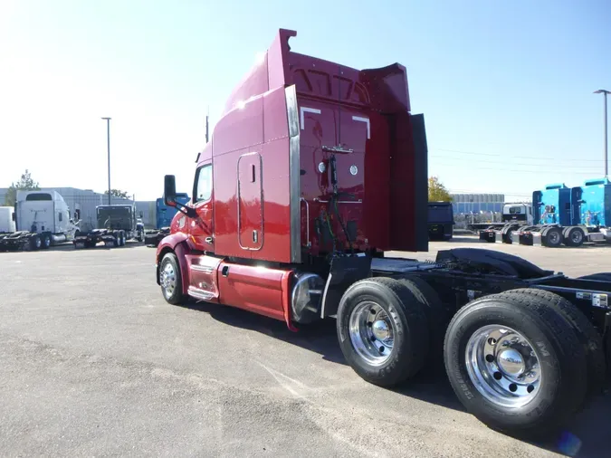 2022 Peterbilt 579