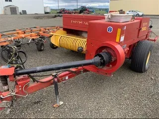 2004 NEW HOLLAND 580