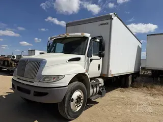 2016 INTERNATIONAL DURASTAR 4300