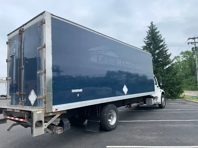 2017 FREIGHTLINER M2