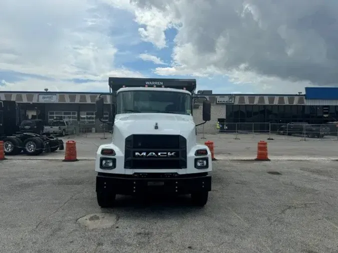 2024 MACK MD64