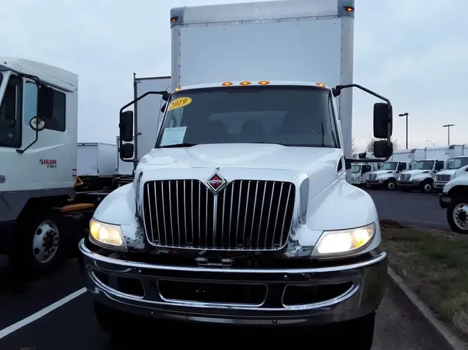2019 NAVISTAR INTERNATIONAL MV607 (4X2)