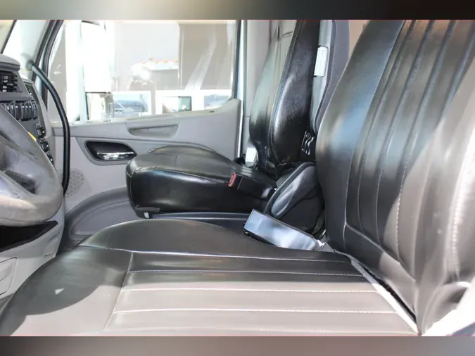 2019 Peterbilt 567