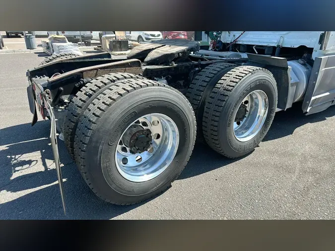 2020 Freightliner Cascadia