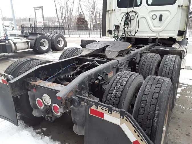 2020 FREIGHTLINER/MERCEDES NEW CASCADIA 116