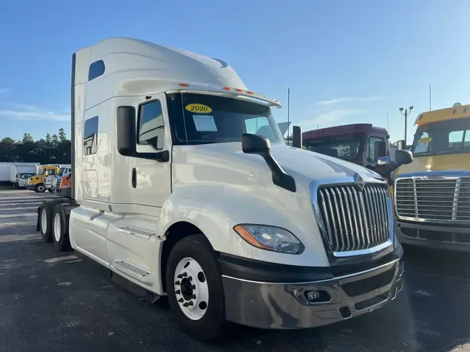 2020 NAVISTAR INTERNATIONAL LT625 DAYCAB S/A