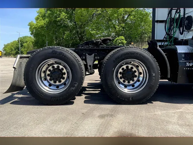 2021 INT LT625 6x4