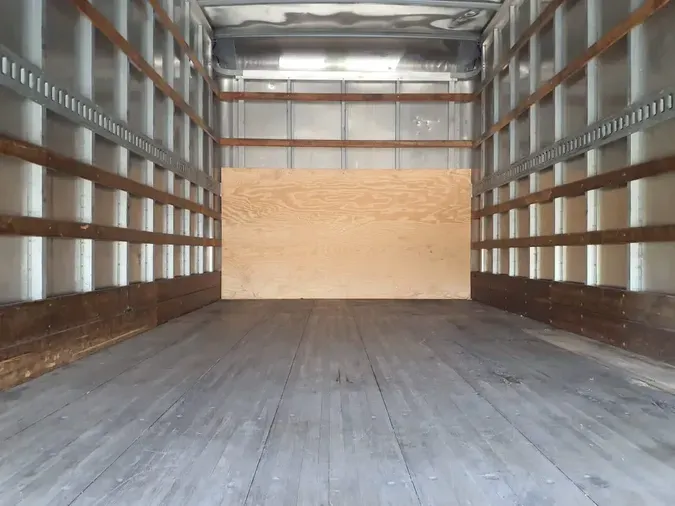 2019 ISUZU NPR HD