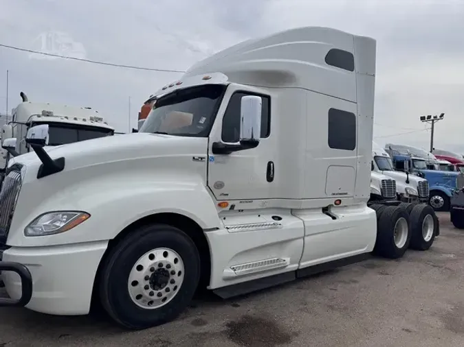 2019 INTERNATIONAL LT