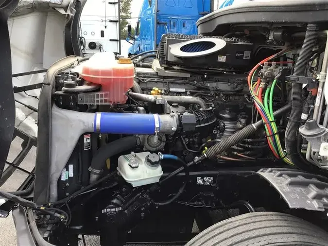 2020 FREIGHTLINER CASCADEVO1
