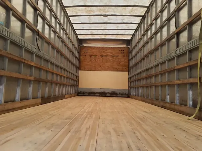 2020 FREIGHTLINER/MERCEDES M2 106