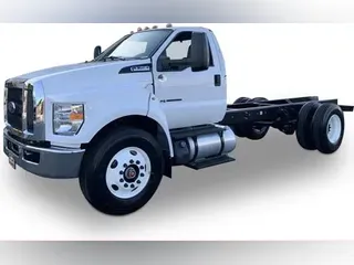 2022 Ford F-750