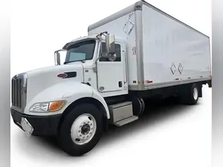2018 Peterbilt 337