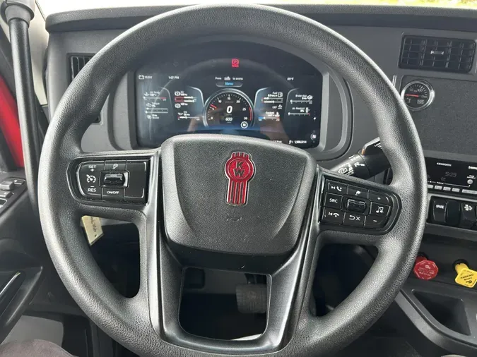 2022 Kenworth T680