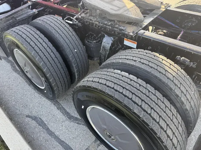 2022 Freightliner Cascadia