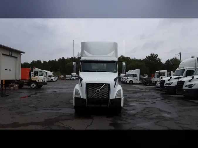 2019 Volvo VNL300