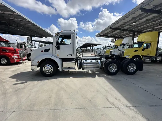 2018 Peterbilt 57940dd3ac2b72d0c1130e45d5247e433cb