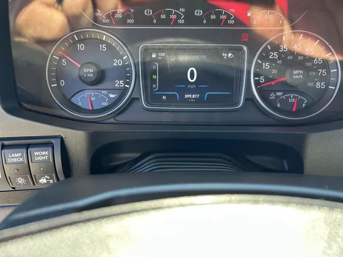 2020 International LT625