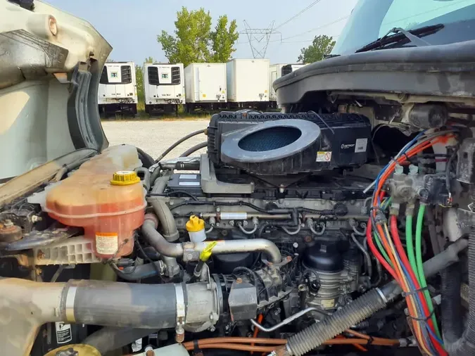 2019 FREIGHTLINER NEW CASCADIA 126