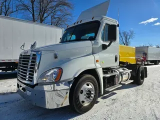 2018 FREIGHTLINER/MERCEDES CASCADIA 125