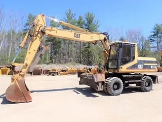 1995 CATERPILLAR M318