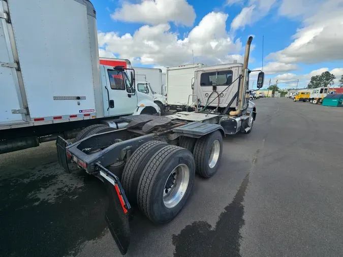 2017 MACK TRUCKS, INC. CXU600