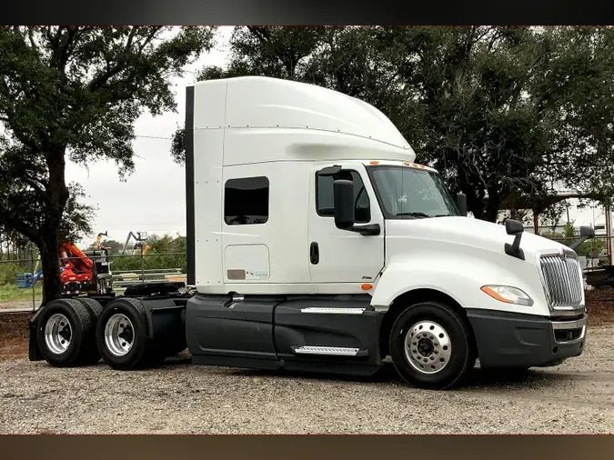 2019 INT LT625 6x440e3ddc78ebda3a46f4b1d38e395ee07