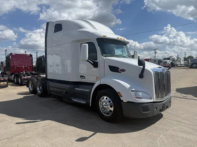 2021 Peterbilt 579