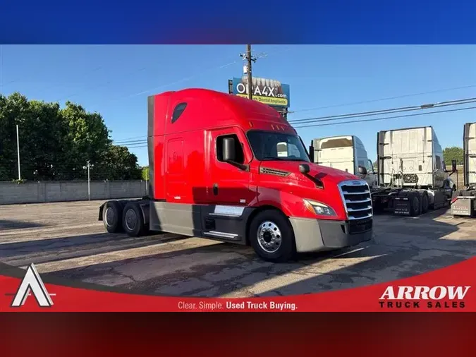 2022 FREIGHTLINER CA126