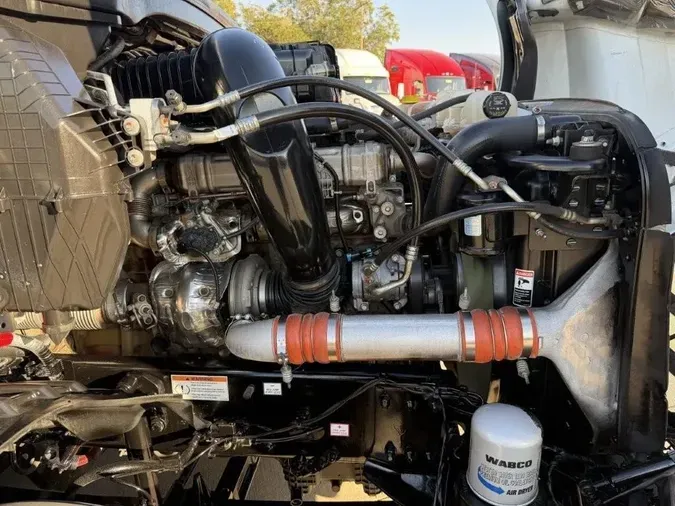 2022 Freightliner Cascadia40e6873d73766334b22c77e26975d6e6