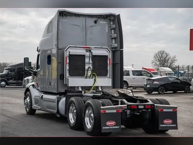 2022 PETERBILT 579