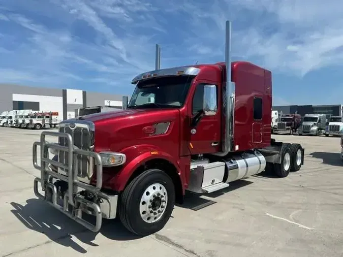 2022 Peterbilt 567