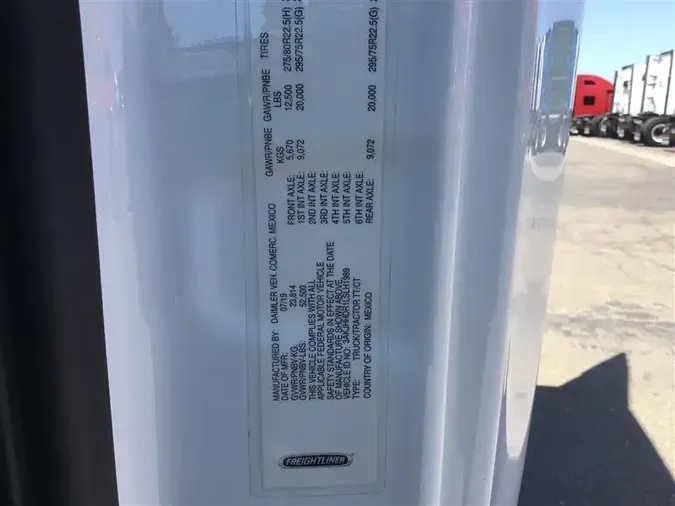 2020 FREIGHTLINER CA126
