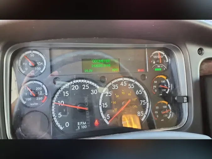 2020 FREIGHTLINER/MERCEDES M2 106