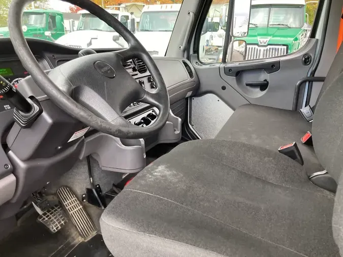 2020 FREIGHTLINER/MERCEDES M2 1064101a1da971f8622cec3d49b06470c1b