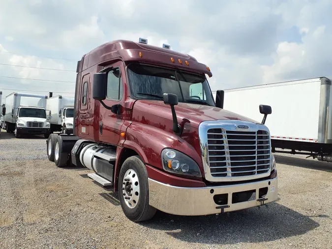 2018 FREIGHTLINER/MERCEDES CASCADIA 125