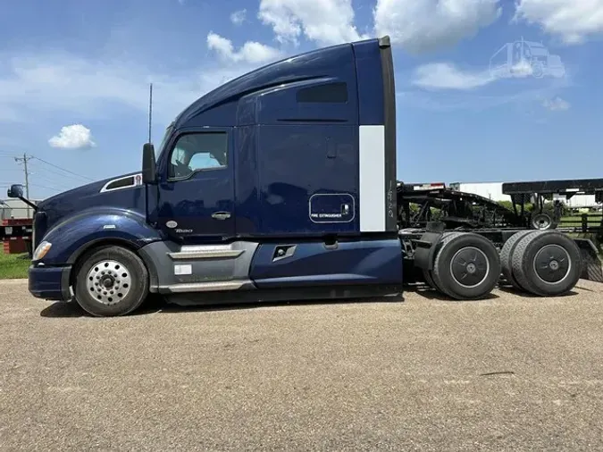 2021 KENWORTH T680