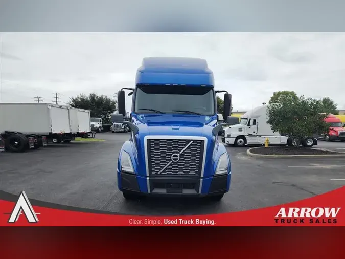 2021 VOLVO VNL760