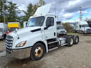 2019 FREIGHTLINER/MERCEDES NEW CASCADIA PX12664