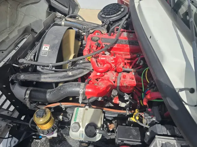 2019 FREIGHTLINER L1117/48